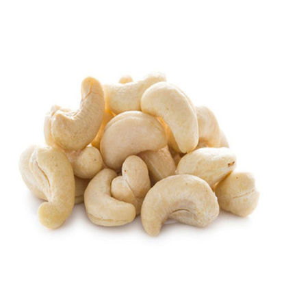 Picture of cashew nuts